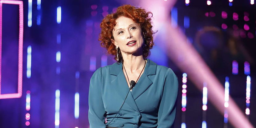 Beatrice Luzzi smonta Grande Fratello: ‘Annoia triangolo Perla Mirko Greta, troppi 3 mesi’ article-post