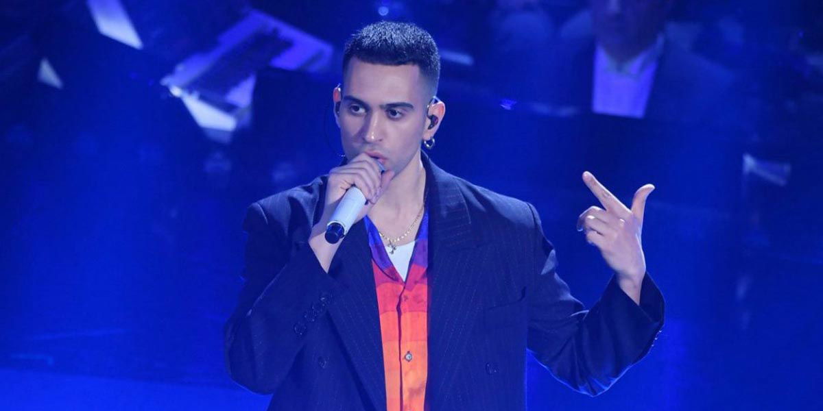 TikTok litiga con Universal: Emma e Mahmood, a rischio il loro Sanremo 2024? article-post