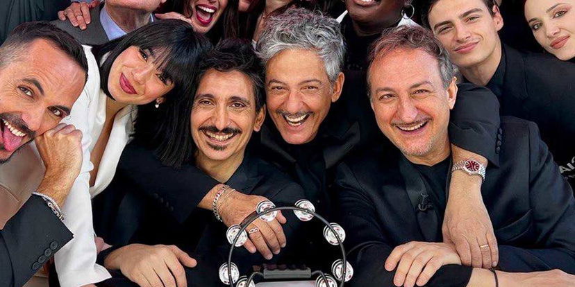 Viva Rai2 prende le ferie di Pasqua da giovedì 28 marzo: per Fiorello tutto è possible! article-post