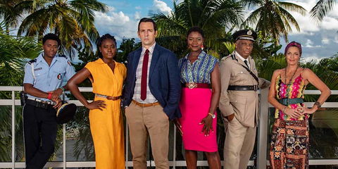 Delitti in Paradiso 2024: le trame di tutti gli episodi della tredicesima stagione preview