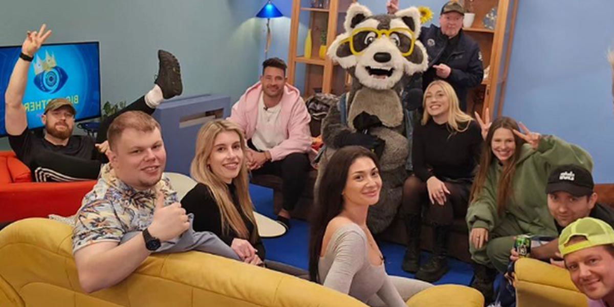La tv vuole mangiarsi i social? Cloni di Grande Fratello, talent e talk sbucano in streaming article-post