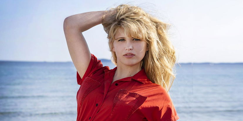 Bardot: su Canale 5 la fiction sulla vita e il successo di Brigitte Bardot article-post