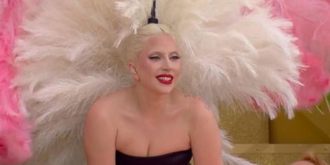 Olimpiadi Parigi 2024: Lady Gaga e la spumeggiante esibizione in stile Cabaret – Video preview