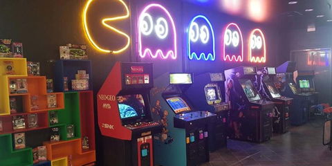 DMAX prepara Videogame Hunter: programma sui cabinati da Sala Giochi preview