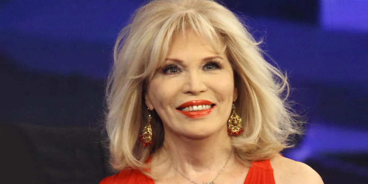Amanda Lear: in arrivo una serie tv sulla sua vita dal titolo Queen Lear article-post