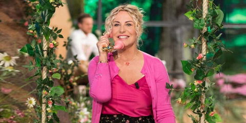 È Sempre Mezzogiorno torna con 3 nuovi giochi telefonici: le novità dal 9 settembre 2024 preview