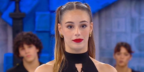Amici 24 mette a dieta la ballerina Alessia: “Persi 2,5Kg in meno di una settimana’ preview