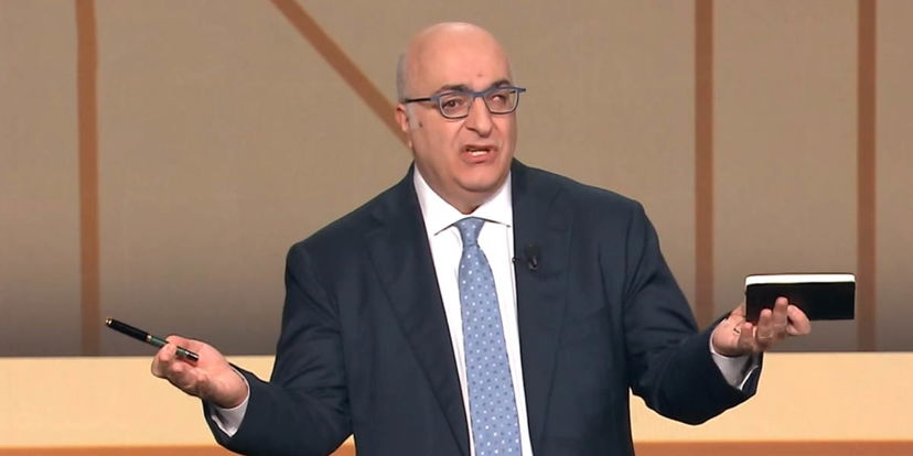 Mario Sechi è diventato conduttore Rai: il programma dell’ex portavolce di Giorgia Meloni article-post
