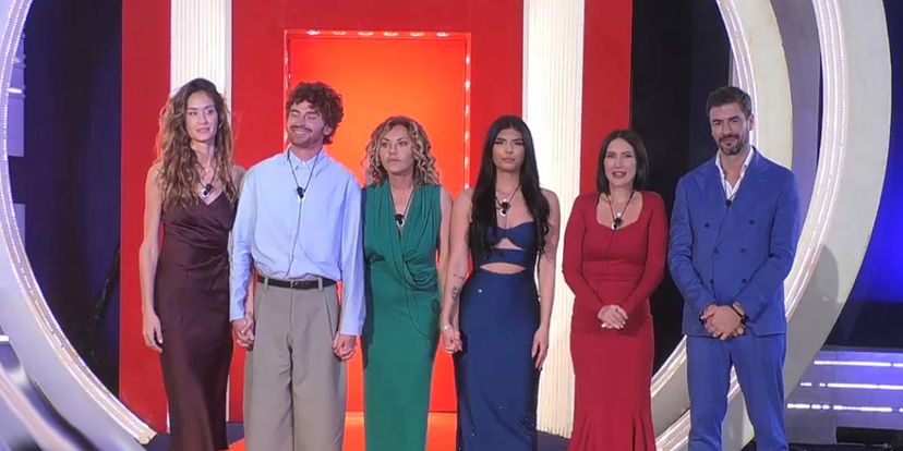 Grande Fratello: 6 ripescaggi in una notte, a rischio L’Isola dei Famosi? article-post