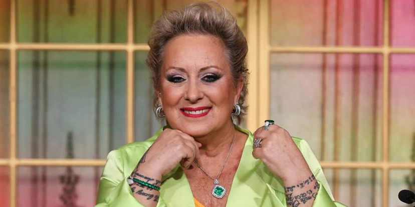 Carolyn Smith: ‘Amici mi vuole nel cast ma ho detto NO a Maria De Filippi’ article-post