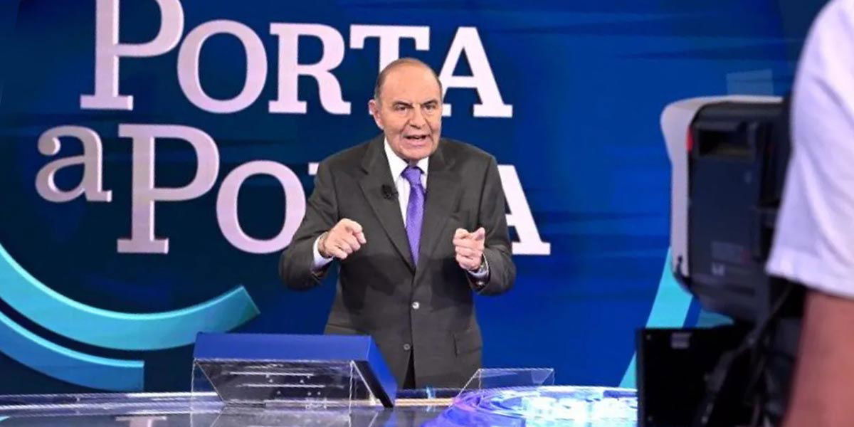 Porta a Porta: lo speciale su Papa Francesco al centro di forti polemiche article-post