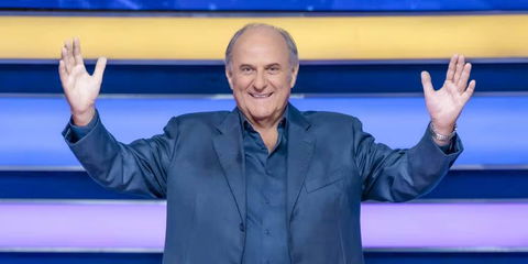 Gerry Scotti fa una grossa gaffe parlando dei canali Mediaset preview