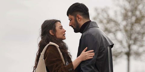 Io Sono Farah: anticipazioni 5 dicembre 2025, Farah si trasferisce da Tahir preview