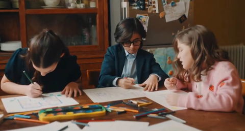 Casa a Prima Vista 2026: gli agenti tornano bambini nel nuovo spot preview