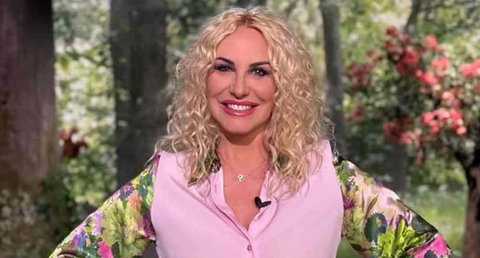 Antonella Clerici furiosa con la Rai: ‘Collegamento con VinItaly non adeguato’ preview