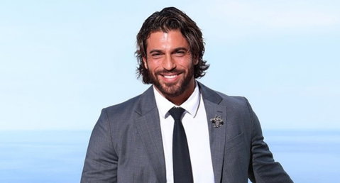 Can Yaman: ‘Produzioni di fiction lente in Italia, ho dovuto lasciare Viola come il Mare’ preview