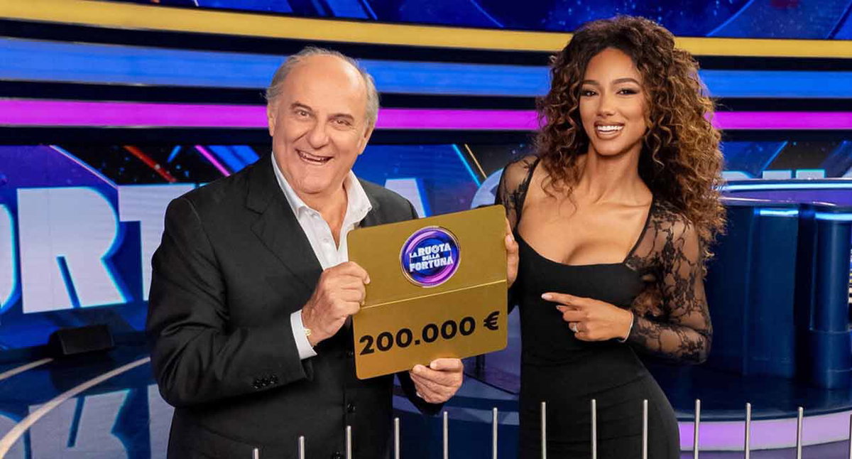 Gerry Scotti avvelenato con Affari Tuoi: “C’è sempre il pacco da 300mila Euro” article-post