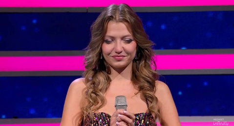 Nicla lascia La Ruota della Fortuna: ha scoperto cisti alle corde vocali preview