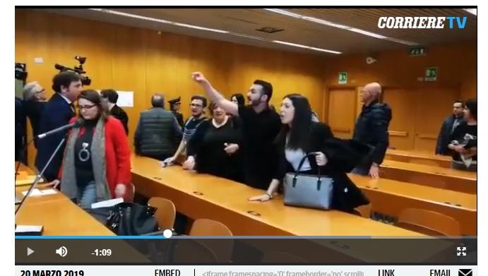 immigrato sgozza un italiano