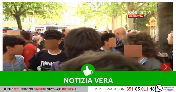 Salvini contestato a Modena