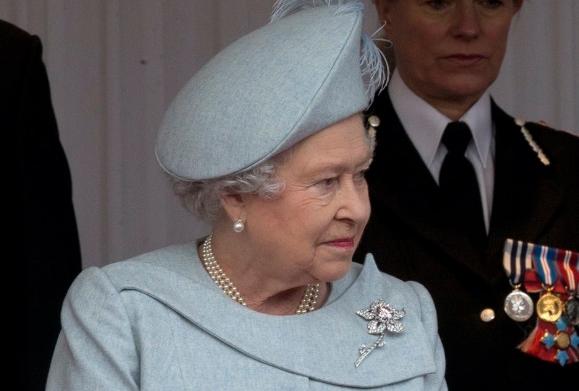 bufala regina elisabetta morta