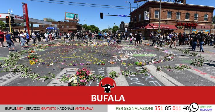 Minneapolis, Minnesota May 30, 2020 12:30pm On May 25, Minneapolis Police officers arrested George Floyd, handcuffed him, then held him down on his stomach while Derek Chauvin put a knee on his neck as Floyd pleaded for breath. George Floyd died soon after. The four officers at the scene have been fired. Derek Chauvin has been arrested and charged with 3rd degree murder and 2nd degree manslaughter. 2020-05-30 This is licensed under the Creative Commons Attribution License. Give attribution to: Fibonacci Blue