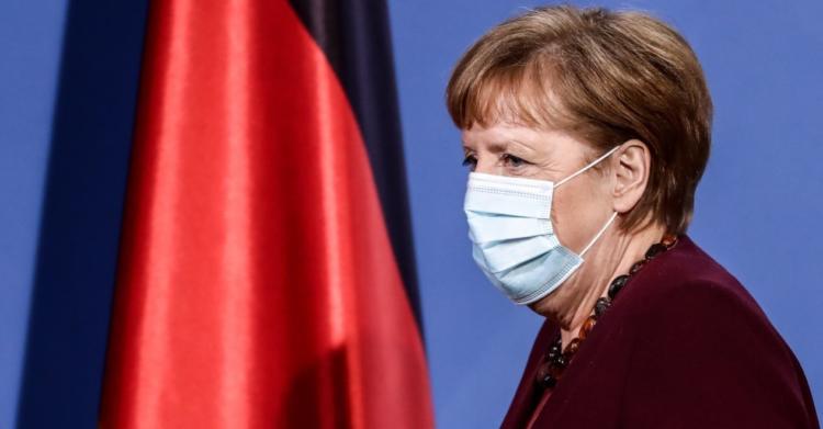 Merkel rifiuta il vaccino