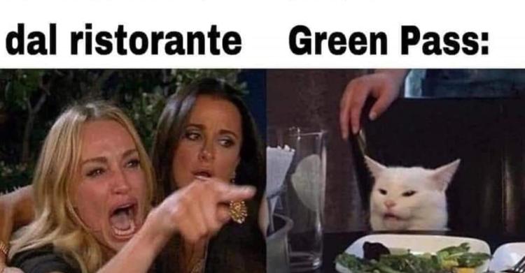 Meme sul green pass