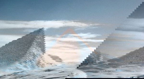 Le piramidi ghiacciate