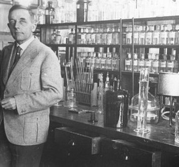 Otto Heinrich Warburg e la causa primaria del cancro