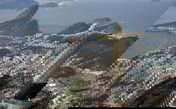 JESUS ESTÁ VOLTANDO! O almeno questa storia torna sempre