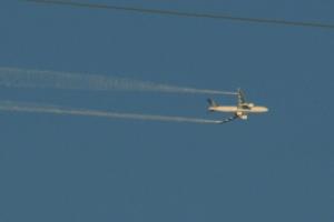 contrail3