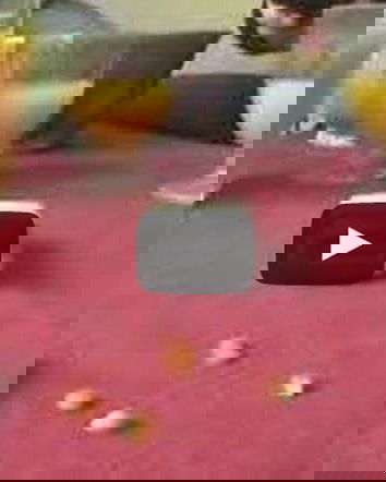 Ho voglia di popcorn, mi presti il cellulare?