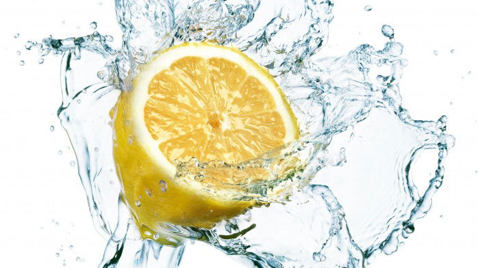 Acqua e limone ogni giorno  Butac - Bufale Un Tanto Al Chilo