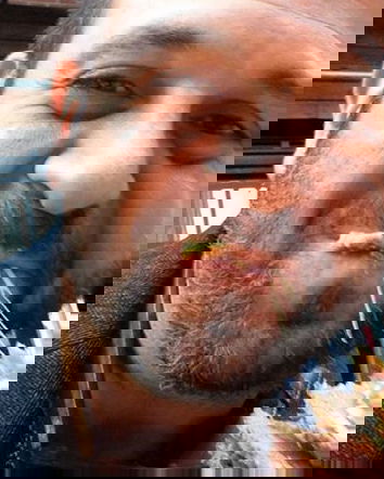 Adam Richman vegano?