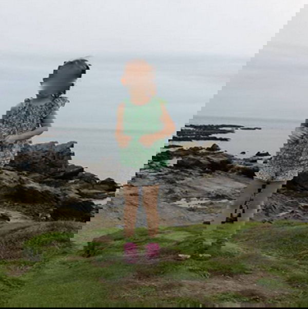 Di chi sono quegli stivali?