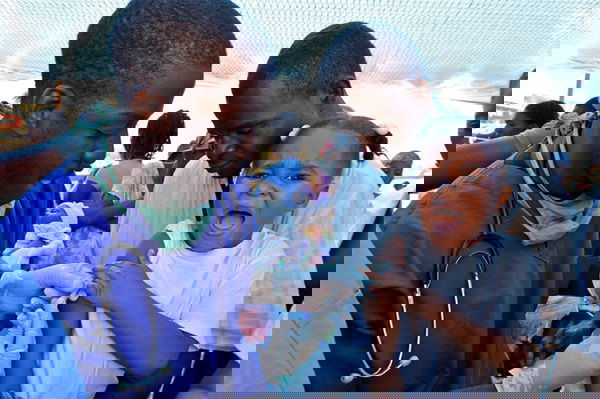 La strana lettera su bambini, vaccini e immigrati