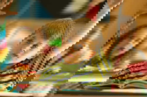 Otto lettere: mordere un bastoncino article-post