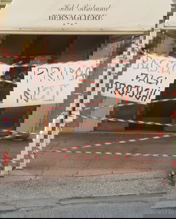 “I migranti si scelgono l’hotel”