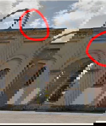 La croce al cimitero di Casalecchio