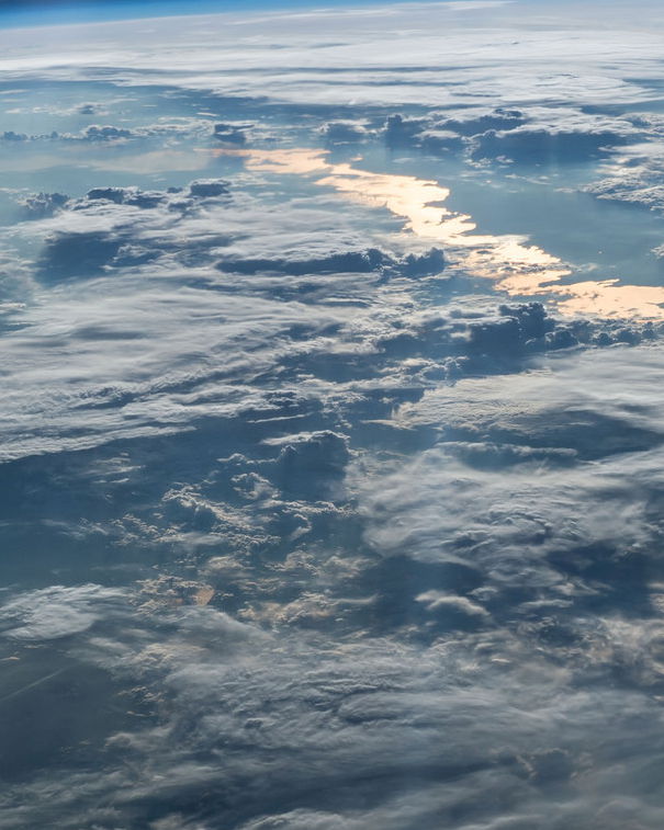 Le foto dallo spazio e la truffa della Terra tonda article-post