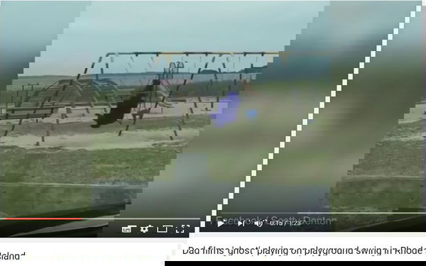 Il fantasma in altalena