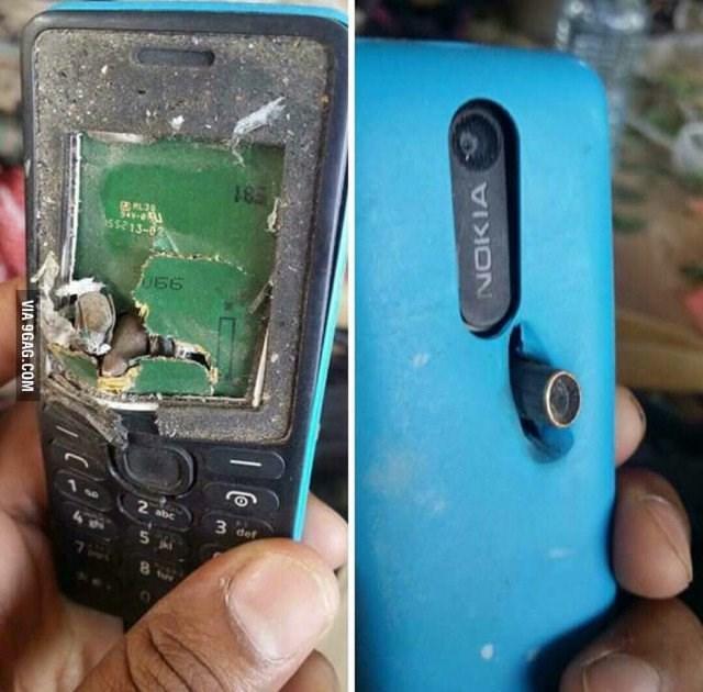 Il Nokia 3310 a prova di proiettile article-post