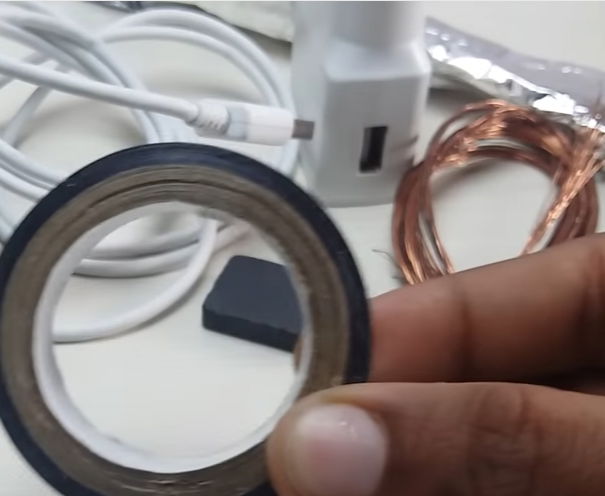 Caricabatterie per cellulari wireless fai-da-te article-post