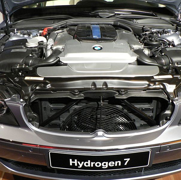 Auto ad acqua: parlano i numeri article-post