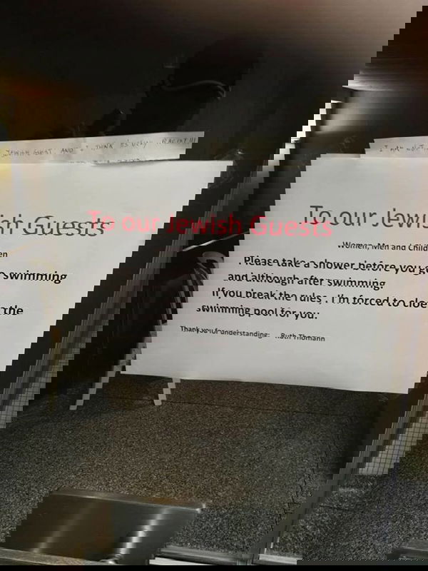 La Svizzera, gli ebrei, le docce e il freezer