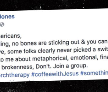 Bulli, razzisti e raccolte fondi