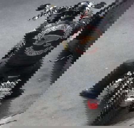 Hell’s Angels irlandesi Vs baby gang article-post