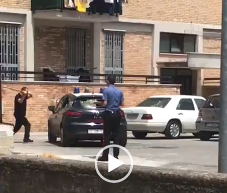 Distrugge la macchina dei carabinieri article-post