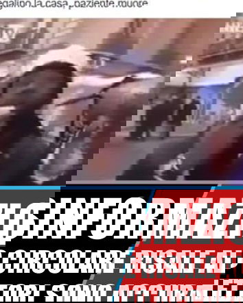 Bloccano ambulanza, paziente muore